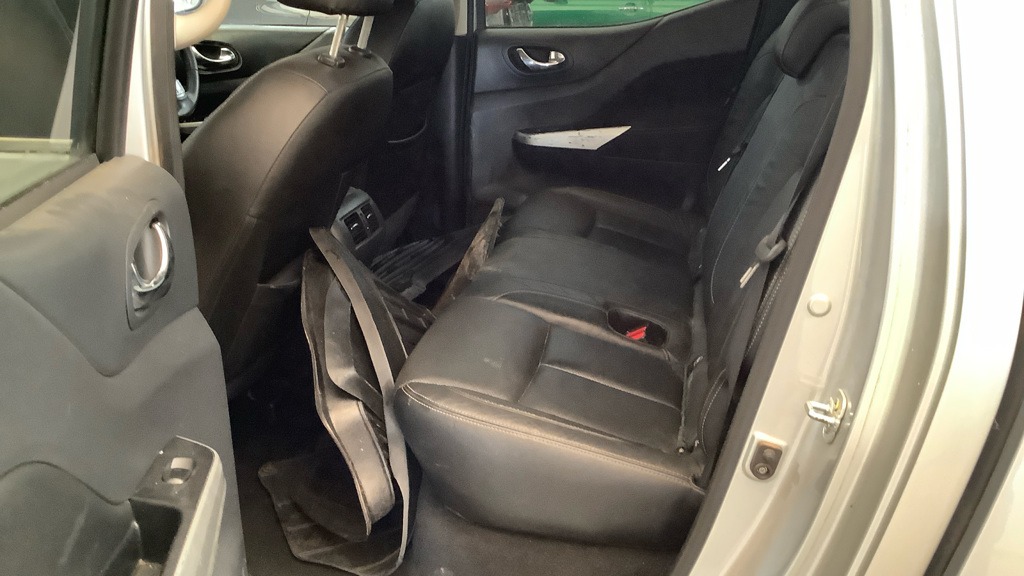Used Nissan Navara 2017 for sale - 77707478: Photo 6
