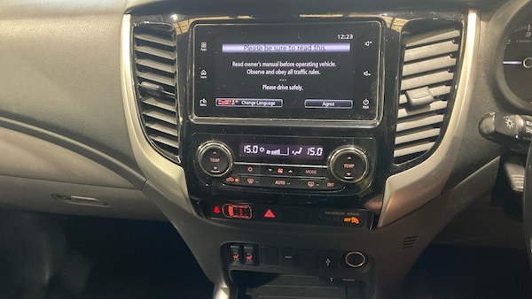 Used Mitsubishi L200 2019 for sale - 75342875: Photo 9