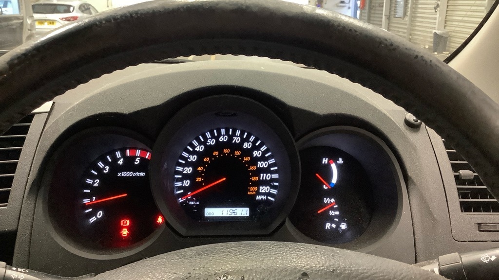 Used Toyota Hilux 2011 for sale - 77616448: Photo 10