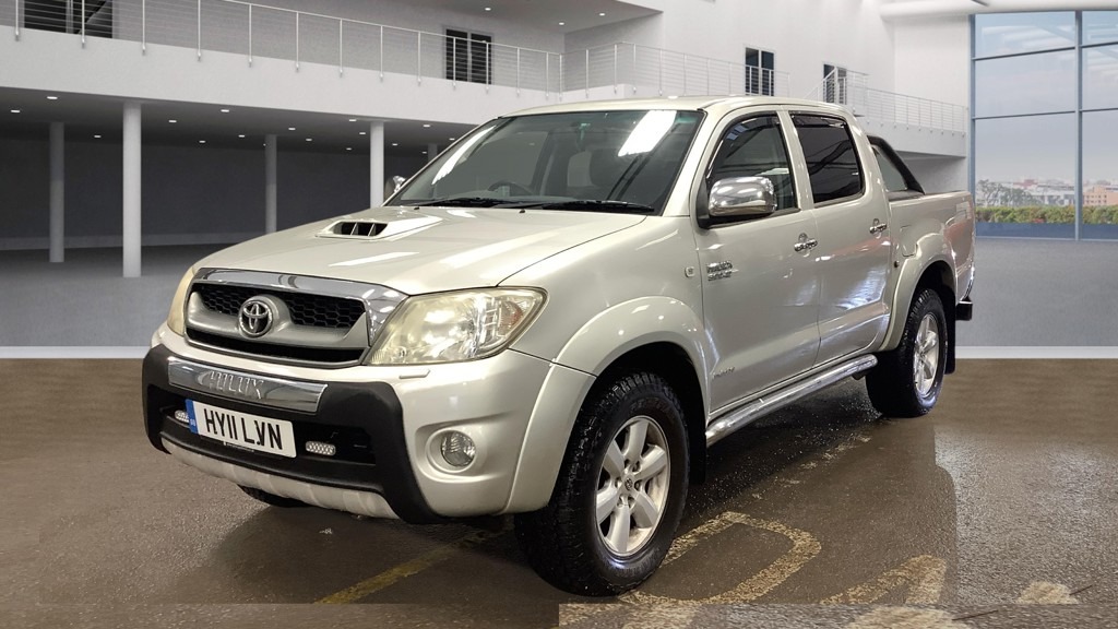 Used Toyota Hilux 2011 for sale - 77616448: Photo 2