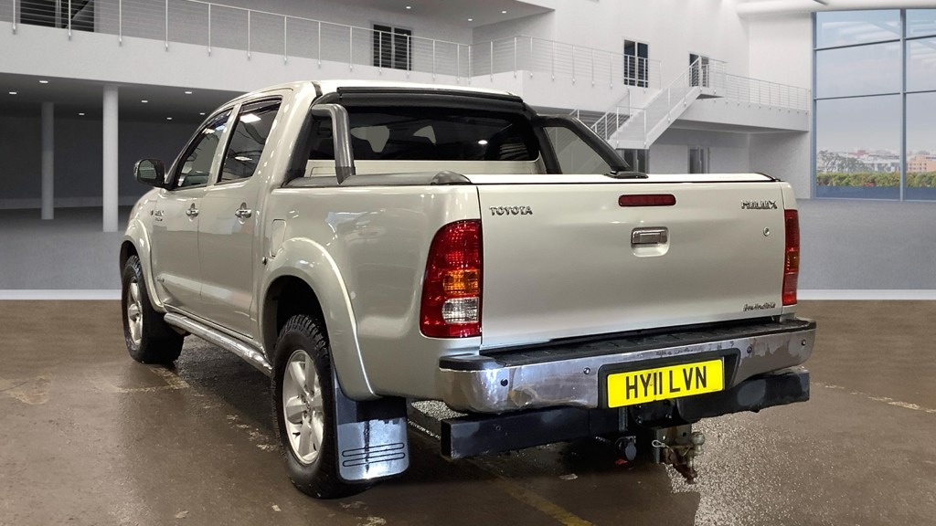 Used Toyota Hilux 2011 for sale - 77616448: Photo 3