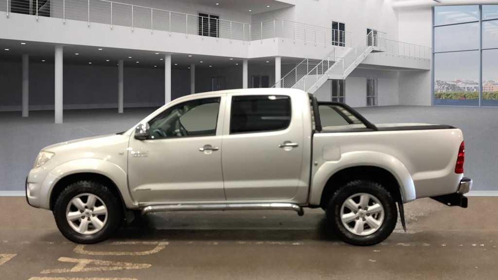 Used Toyota Hilux 2011 for sale - 77616448: Photo 6
