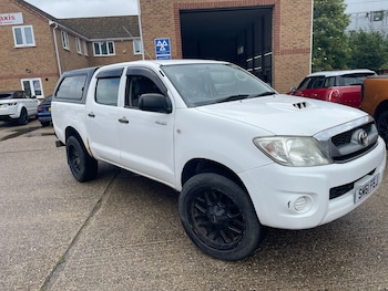 Used Toyota Hilux 2011 for sale - 78833584: Photo