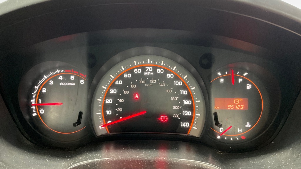 Used Isuzu Rodeo 2011 for sale - 74863912: Photo 13