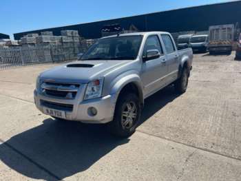 Used Isuzu Rodeo 2011 for sale - 74863912: Photo