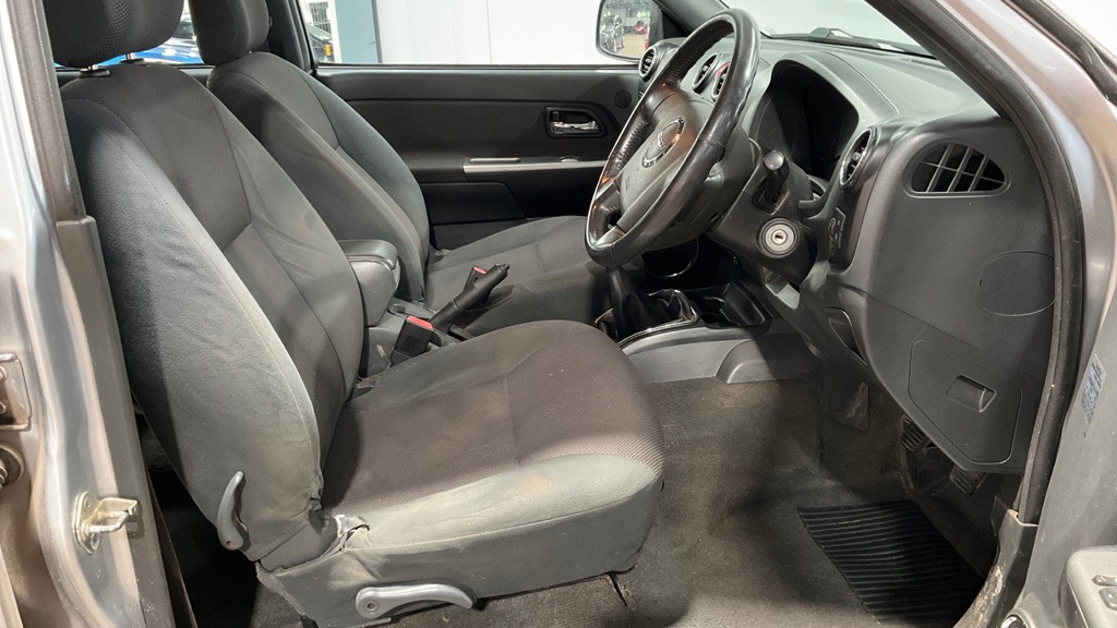 Used Isuzu Rodeo 2011 for sale - 74863912: Photo 6