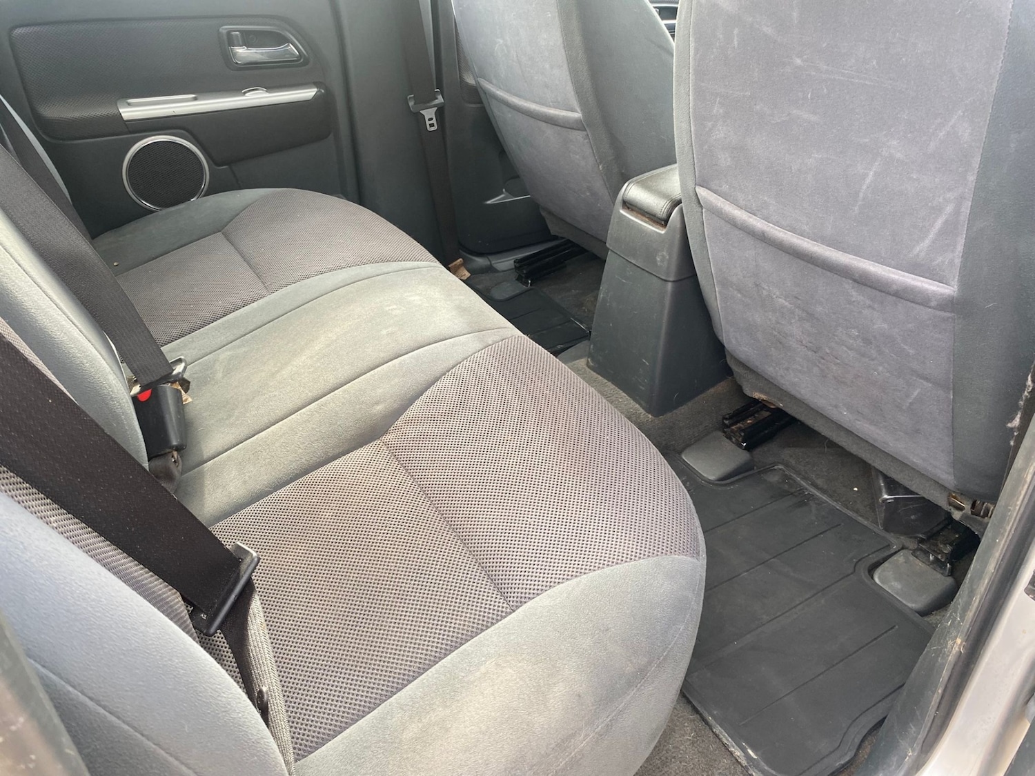 Used Isuzu Rodeo 2011 for sale - 74863912: Photo 7