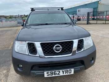 Used Nissan Navara 2013 for sale - 74801976: Photo