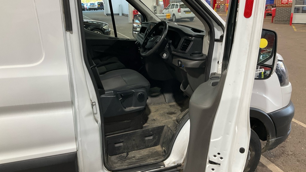 Used Ford Transit 2020 for sale - 76444555: Photo 9