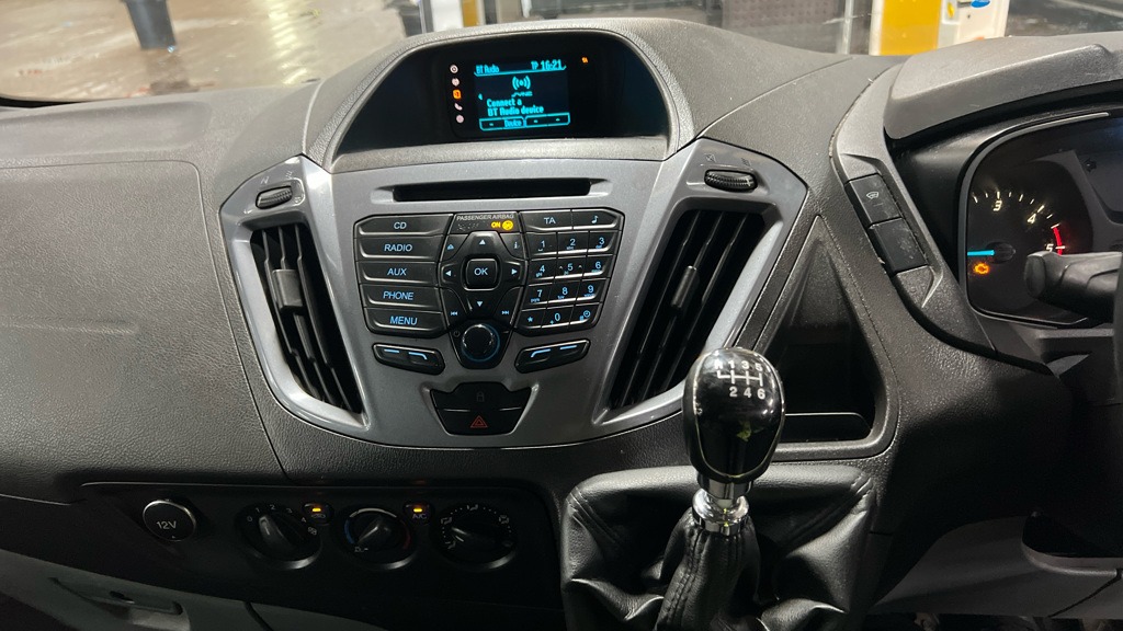 Used Ford Transit Custom 2015 for sale - 76444552: Photo 11