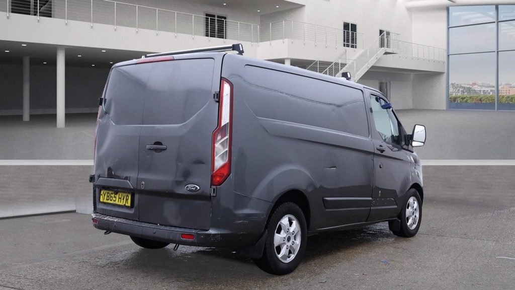 Used Ford Transit Custom 2015 for sale - 76444552: Photo 4