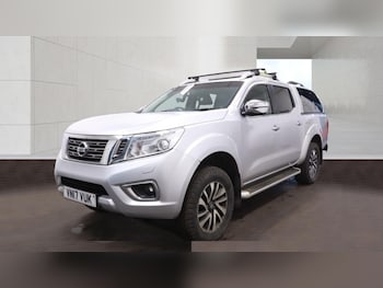 Used Nissan Navara 2017 for sale - 79087852: Photo