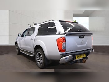 Used Nissan Navara 2017 for sale - 79087852: Photo