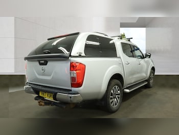 Used Nissan Navara 2017 for sale - 79087852: Photo