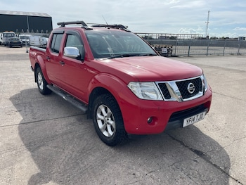 Nissan - Navara