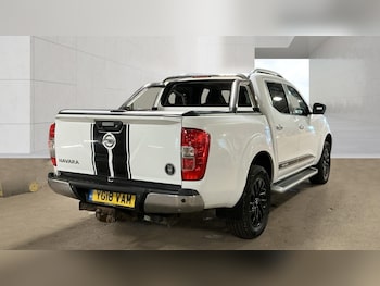 Used Nissan Navara 2018 for sale - 79579875: Photo