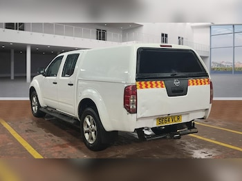 Used Nissan Navara 2015 for sale - 77501850: Photo