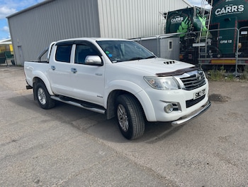 Used Toyota Hilux 2012 for sale - 79444616: Photo