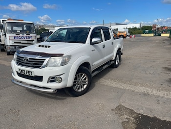 Used Toyota Hilux 2012 for sale - 79444616: Photo
