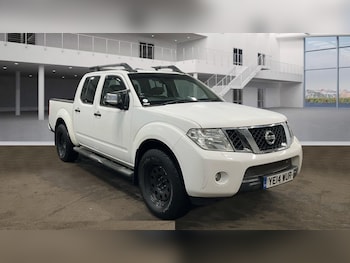 Used Nissan Navara 2014 for sale - 76908285: Photo