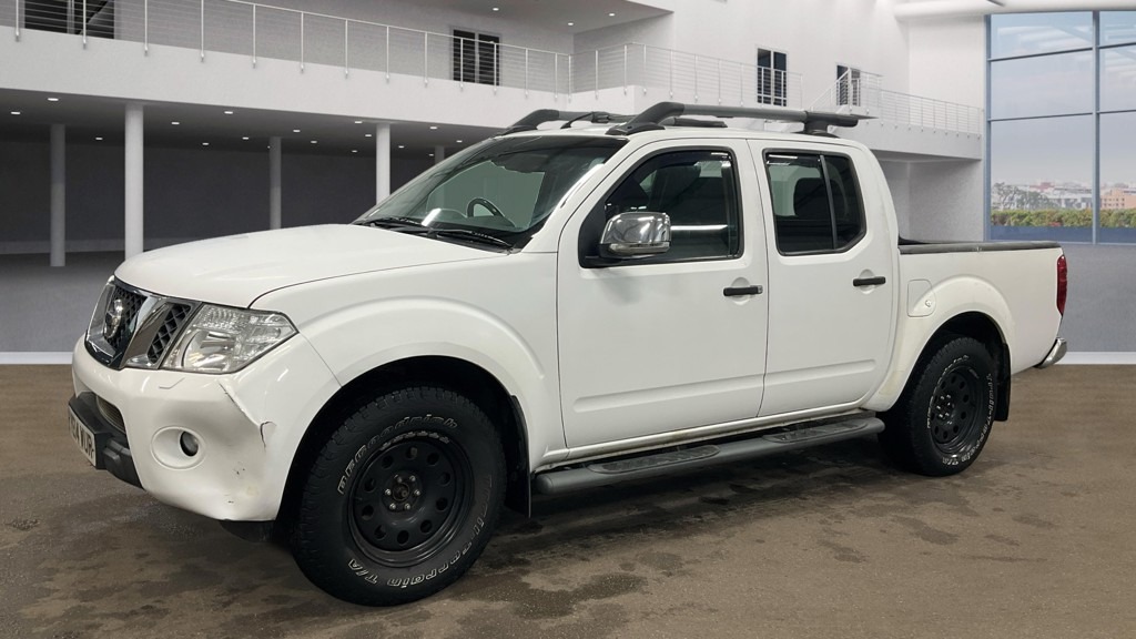 Used Nissan Navara 2014 for sale - 76908285: Photo 2
