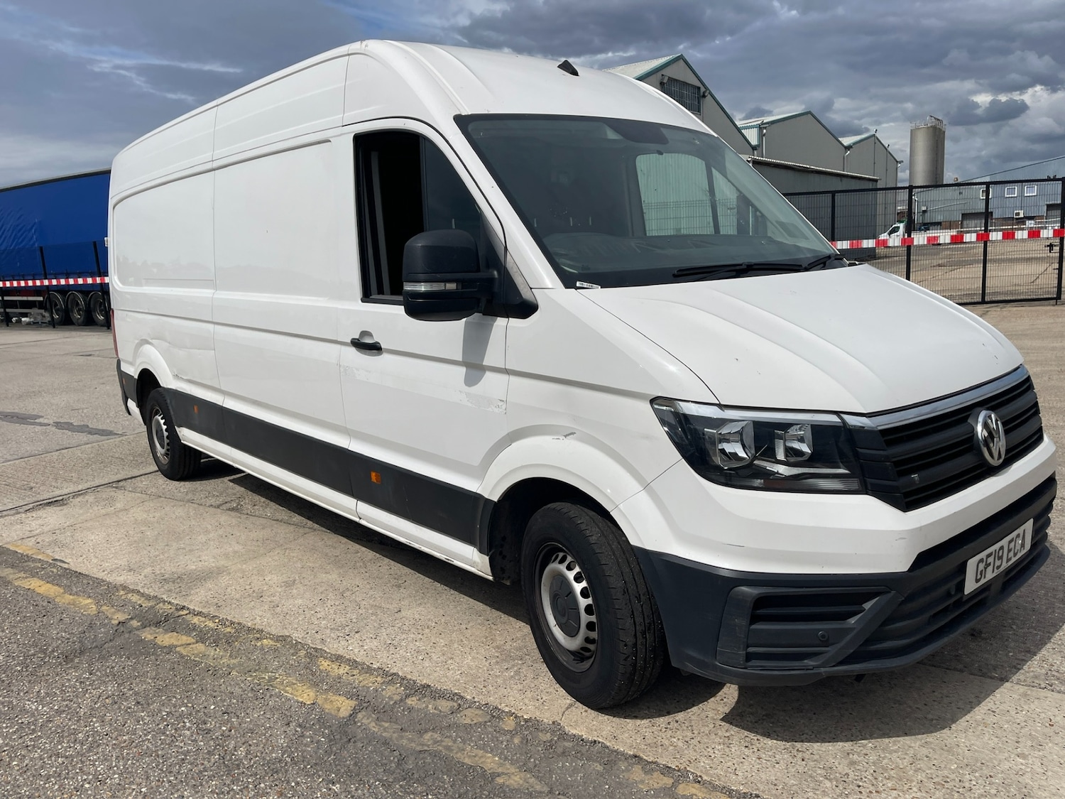 Used Volkswagen Crafter 2019 for sale - 75480693: Photo 1
