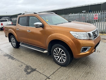 Used Nissan Navara 2017 for sale - 77482352: Photo