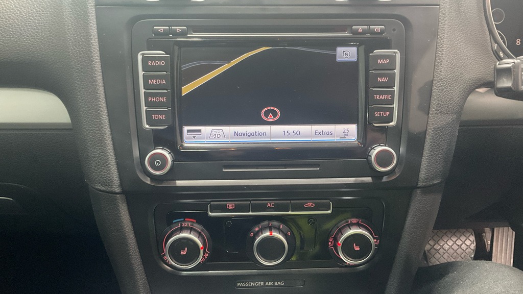 Used Volkswagen Golf 2009 for sale - 78218035: Photo 7