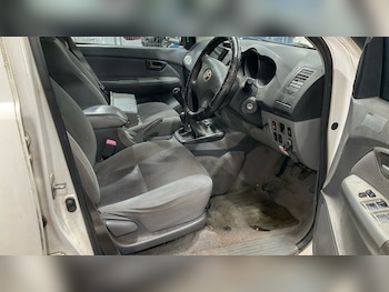 Used Toyota Hilux undefined for sale - 79431773: Photo