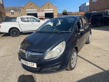 Used Vauxhall Corsa 2009 for sale - 79611230: Photo