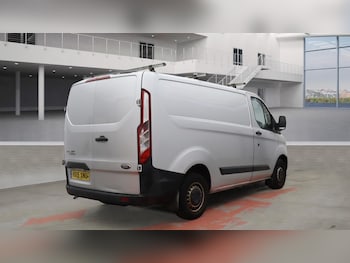 Used Ford Transit Custom 2015 for sale - 76075104: Photo 4
