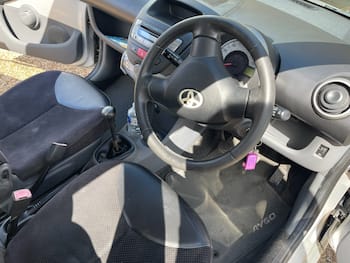 Used Toyota AYGO 2010 for sale - 79594321: Photo