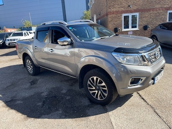 Nissan - Navara
