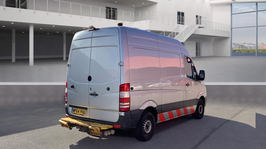 Used Mercedes-Benz Sprinter 2014 for sale - 76127619: Photo 4