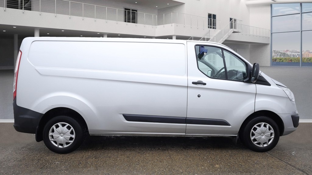 Used Ford Transit Custom 2016 for sale - 76444523: Photo 5