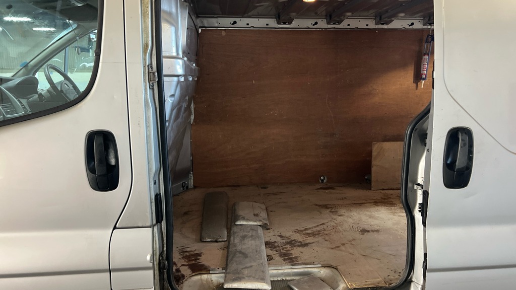 Used Vauxhall Vivaro 2011 for sale - 76791245: Photo 10