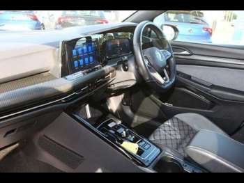 Used Volkswagen Golf 2023 for sale - 73697100: Photo