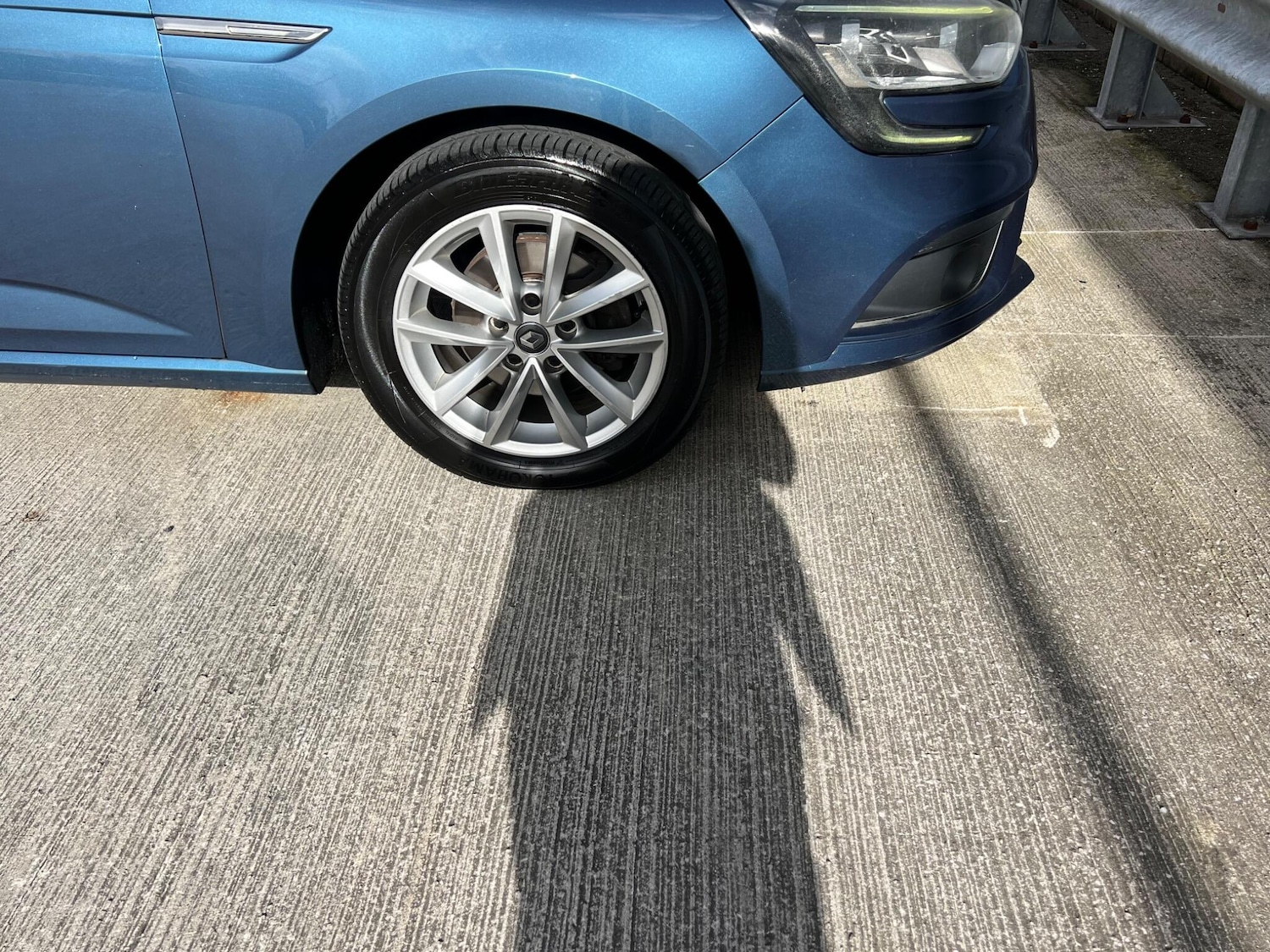 Used Renault Megane 2017 for sale - 78047019: Photo 11