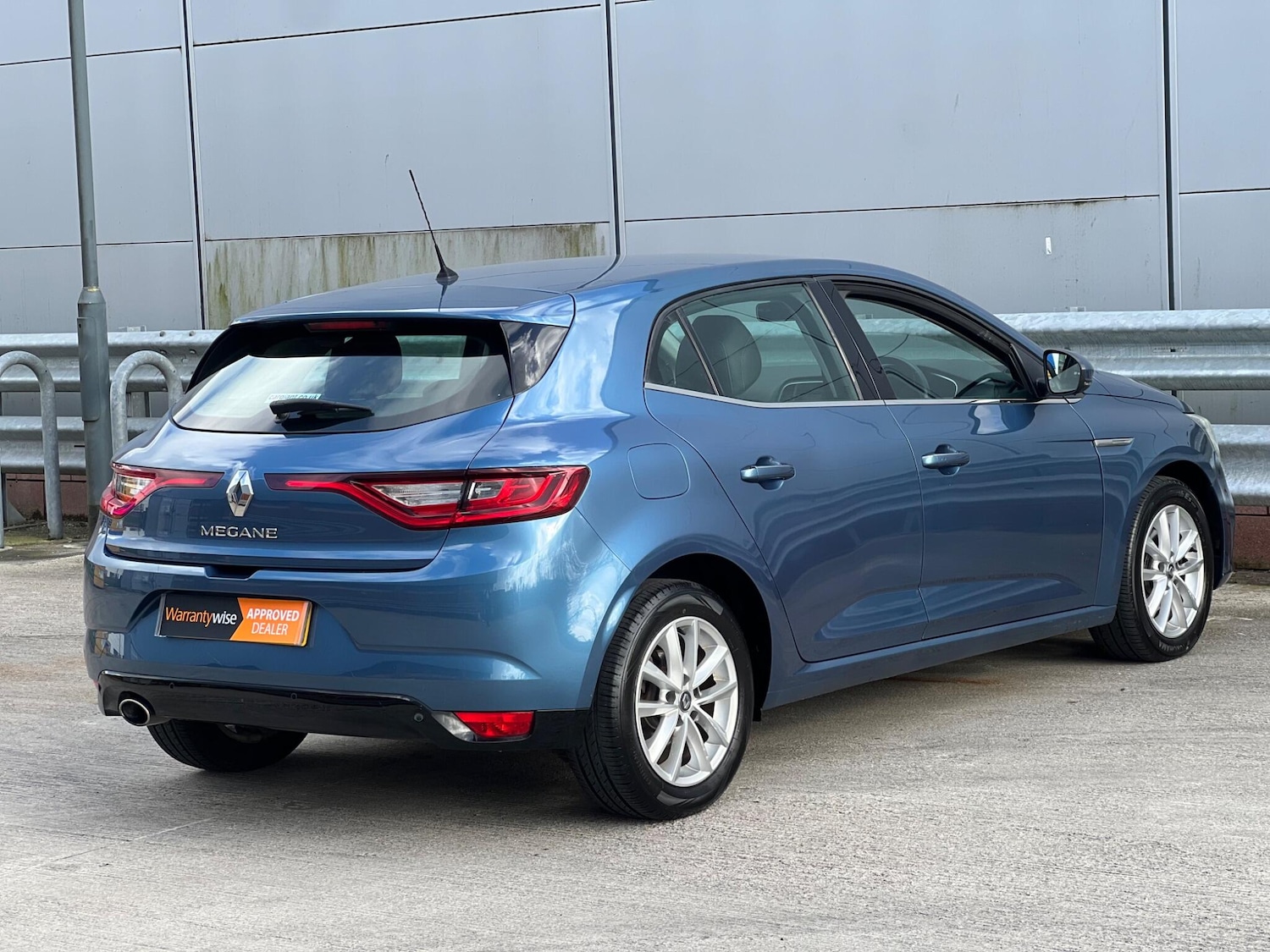 Used Renault Megane 2017 for sale - 78047019: Photo 16