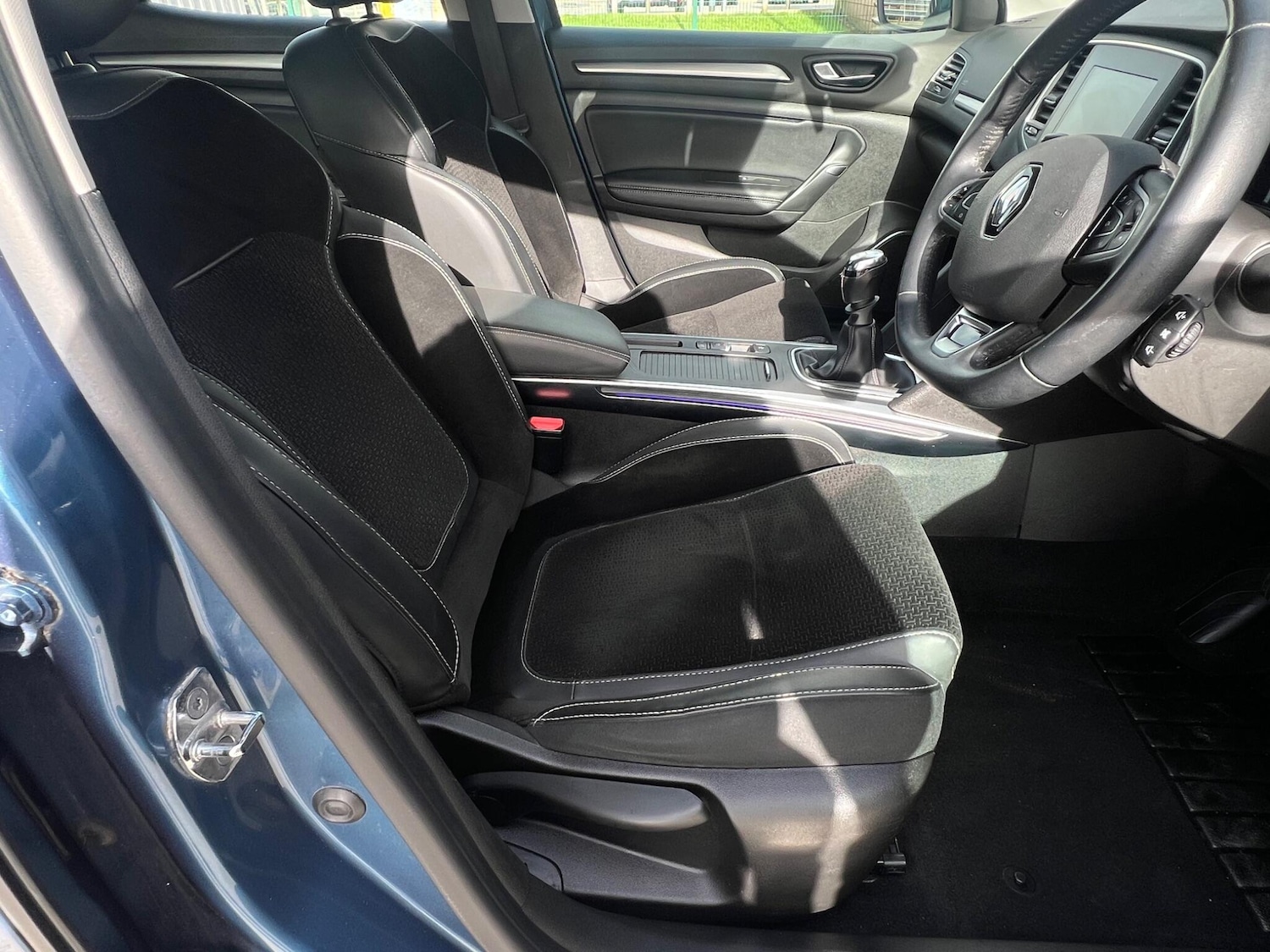 Used Renault Megane 2017 for sale - 78047019: Photo 24