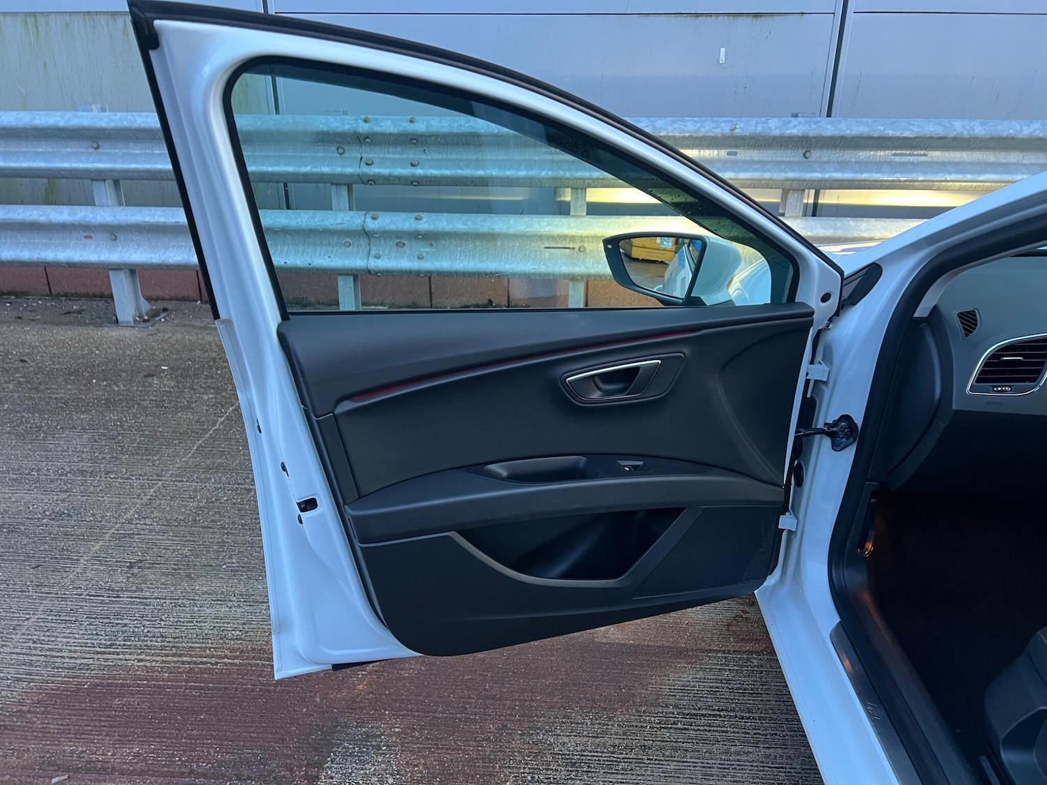 Used SEAT Leon 2015 for sale - 77396568: Photo 28