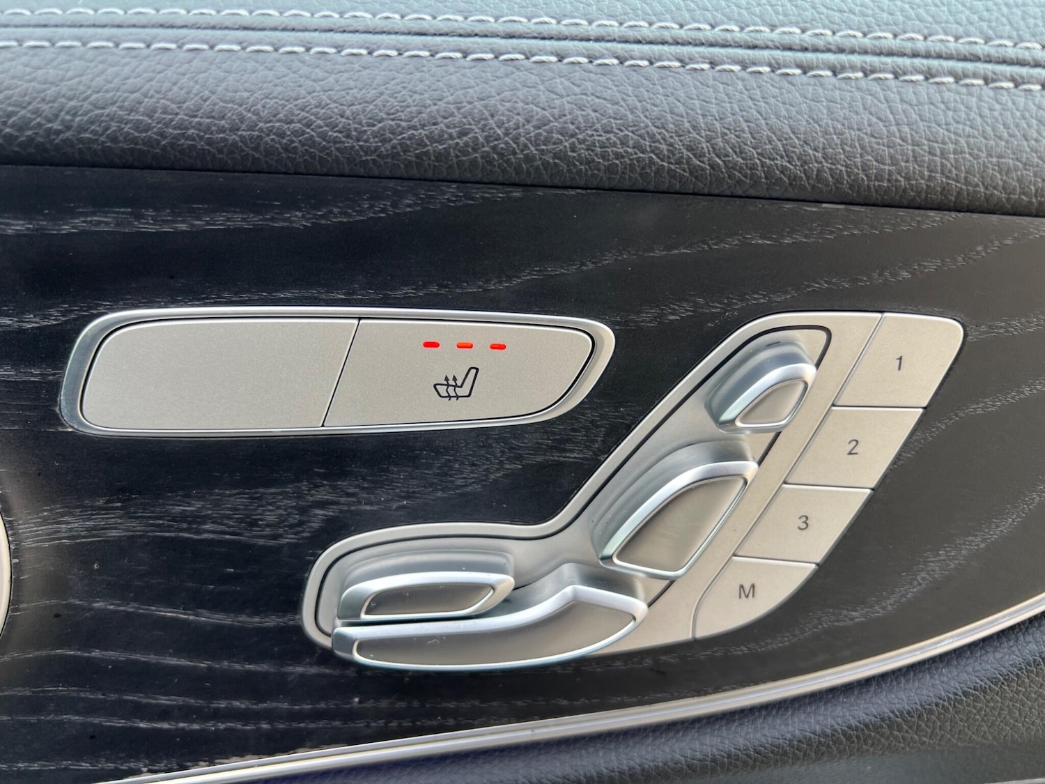 Used Mercedes-Benz E Class 2019 for sale - 77559338: Photo 31