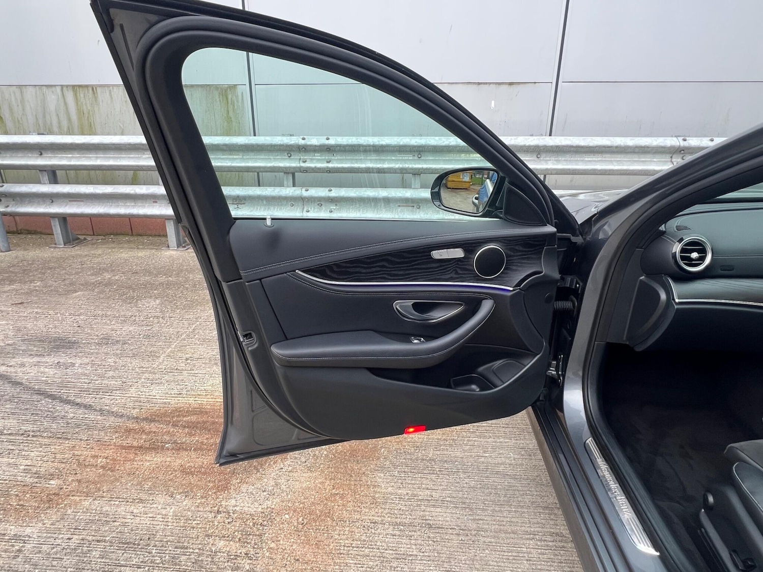 Used Mercedes-Benz E Class 2017 for sale - 77808518: Photo 45