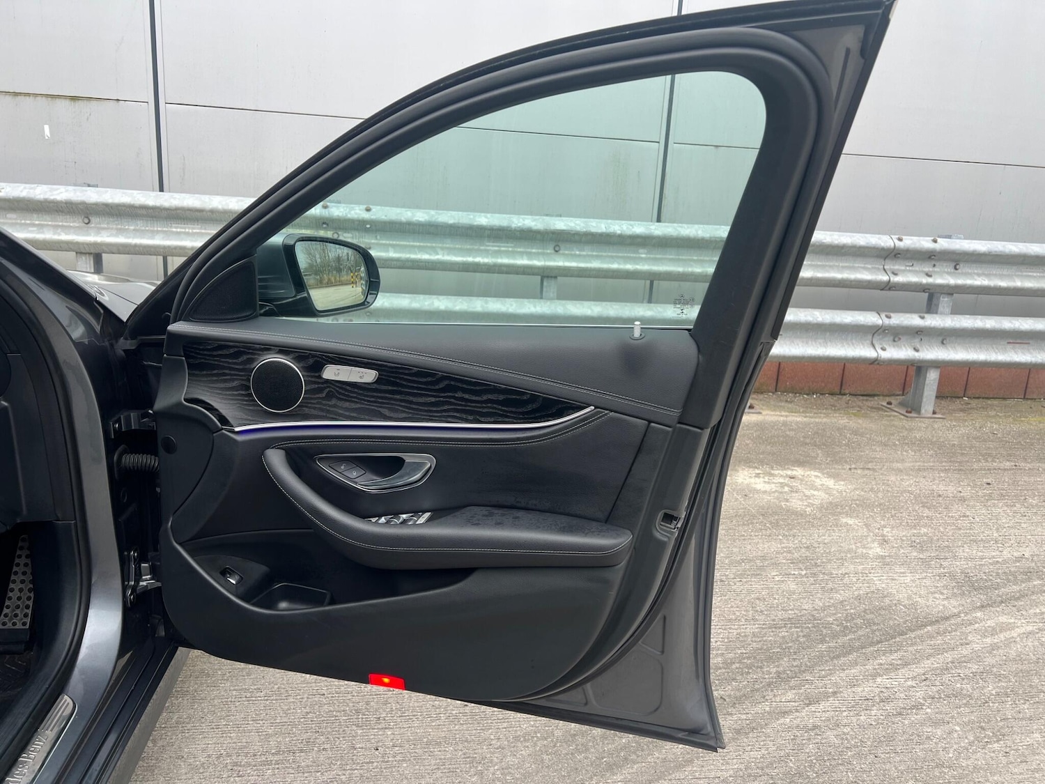 Used Mercedes-Benz E Class 2017 for sale - 77808518: Photo 46