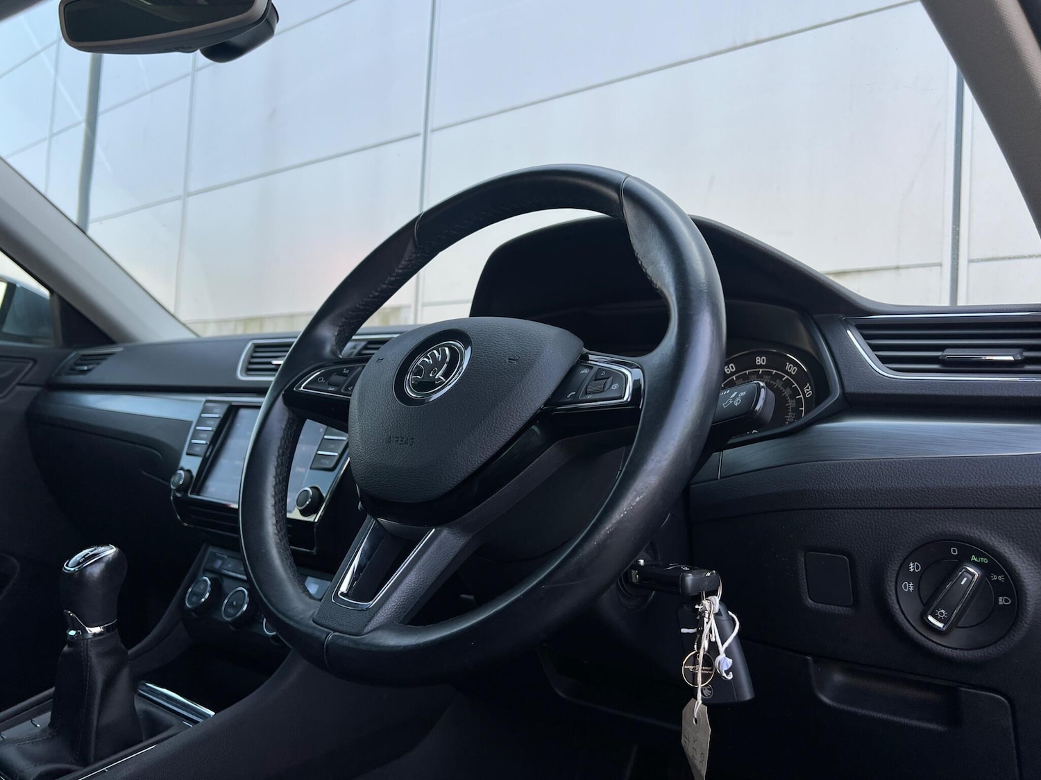 Used Skoda Superb 2015 for sale - 77992877: Photo 23