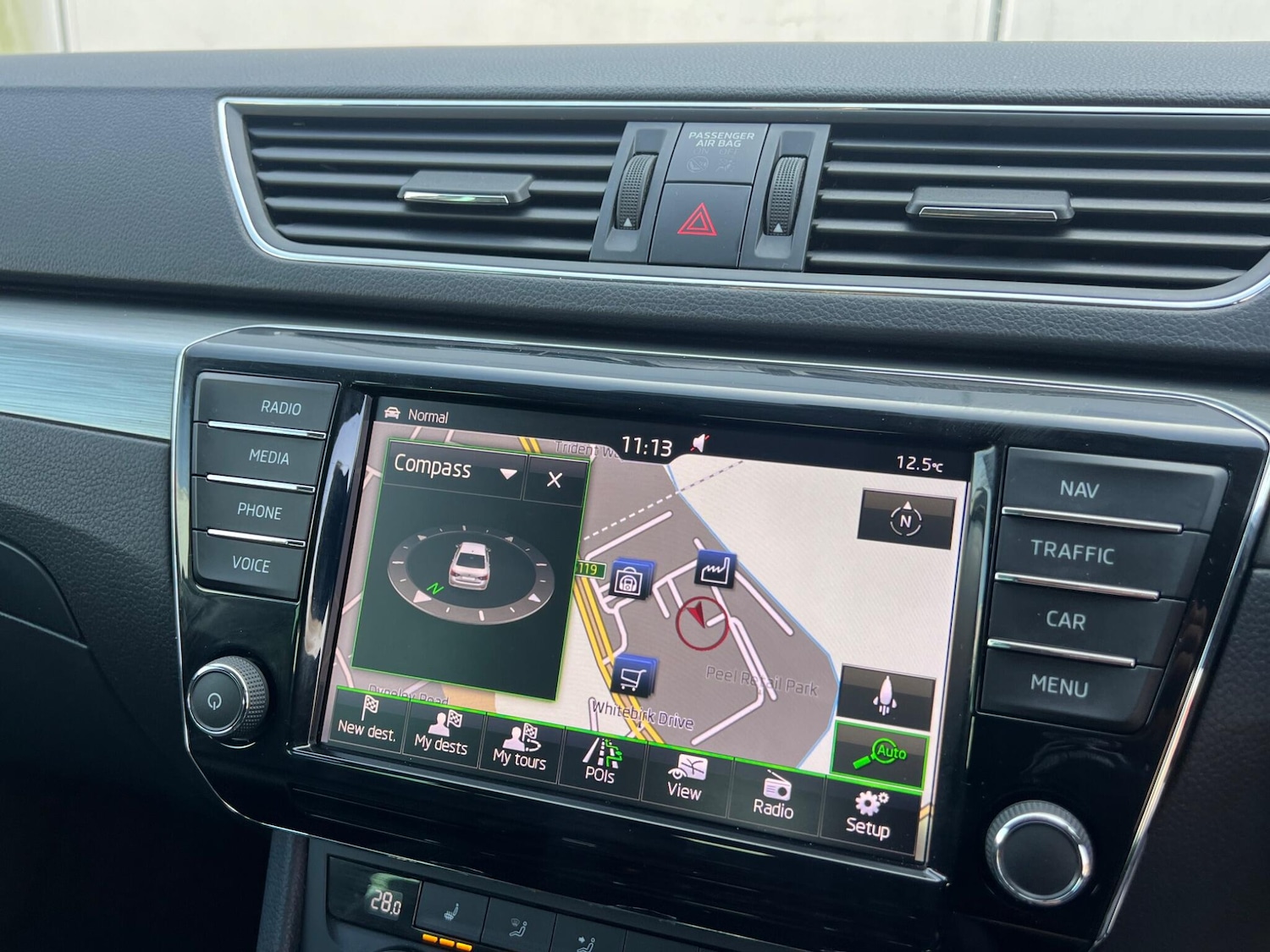 Used Skoda Superb 2015 for sale - 77992877: Photo 47