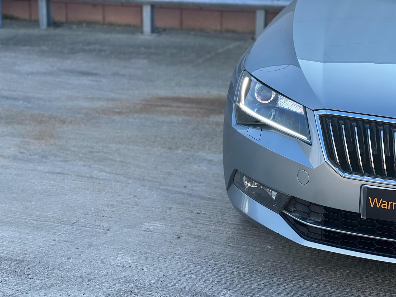 Used Skoda Superb 2015 for sale - 77992877: Photo 6