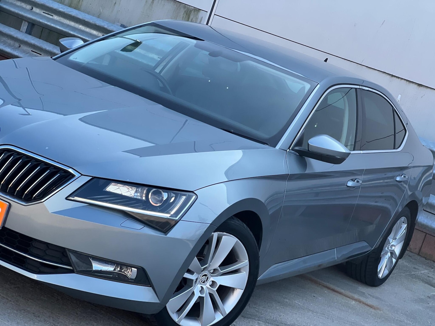 Used Skoda Superb 2015 for sale - 77992877: Photo 9