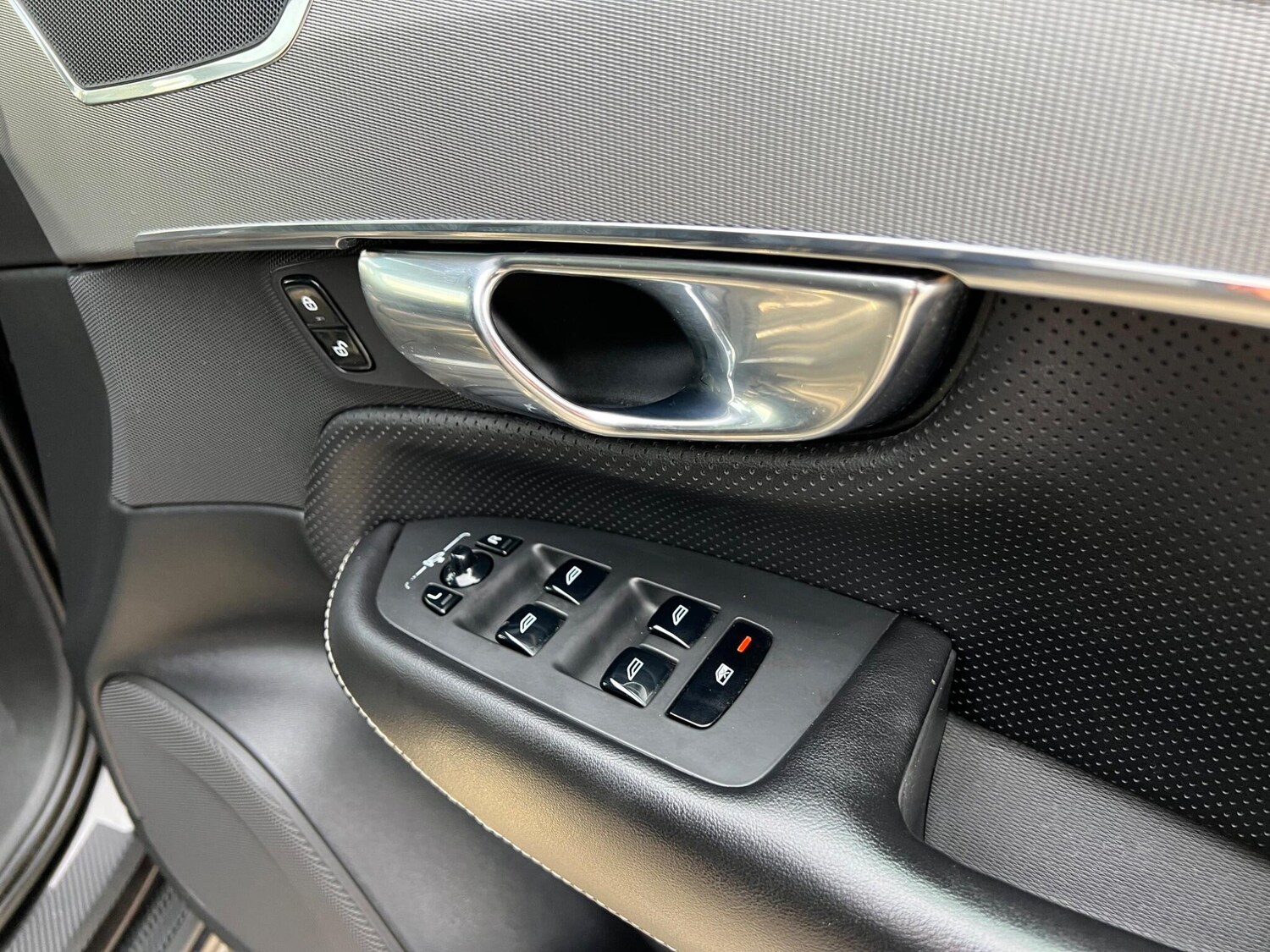 Used Volvo XC90 for sale - 77724259: Photo 33