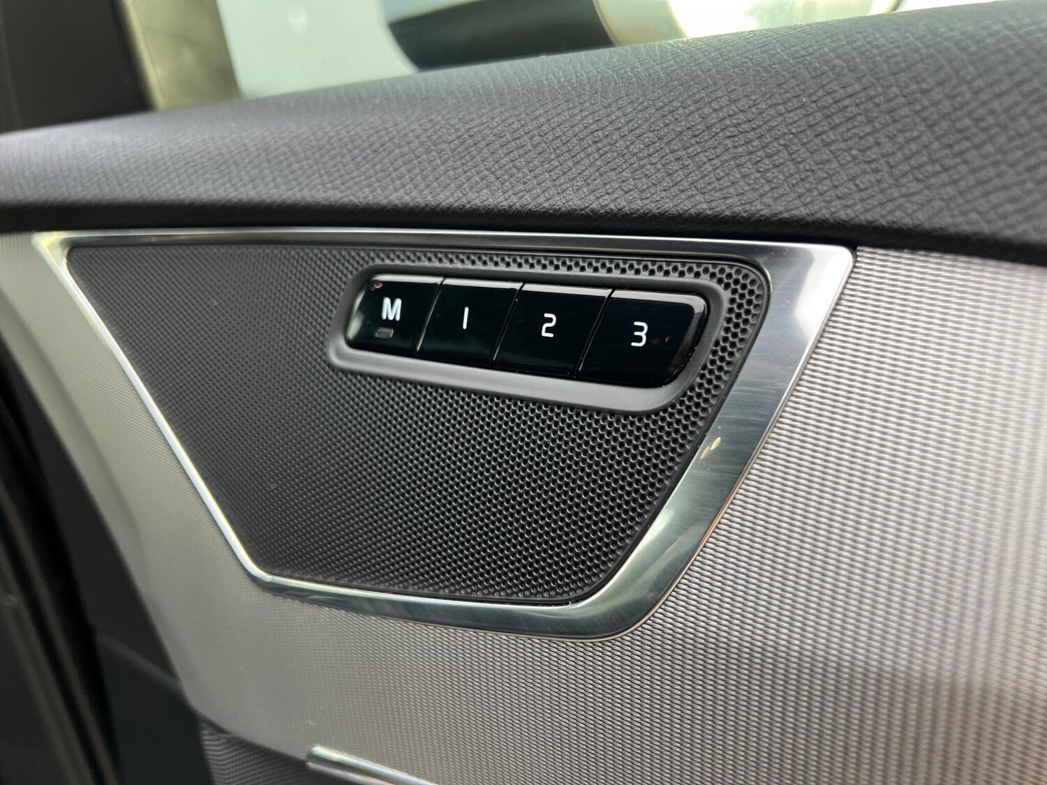 Used Volvo XC90 for sale - 77724259: Photo 34